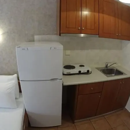 Marina * نيوي بوروي